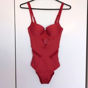 🍉HOST PIC!🍉  NWT WOLFORD ONE PIECE XS/ F CUP